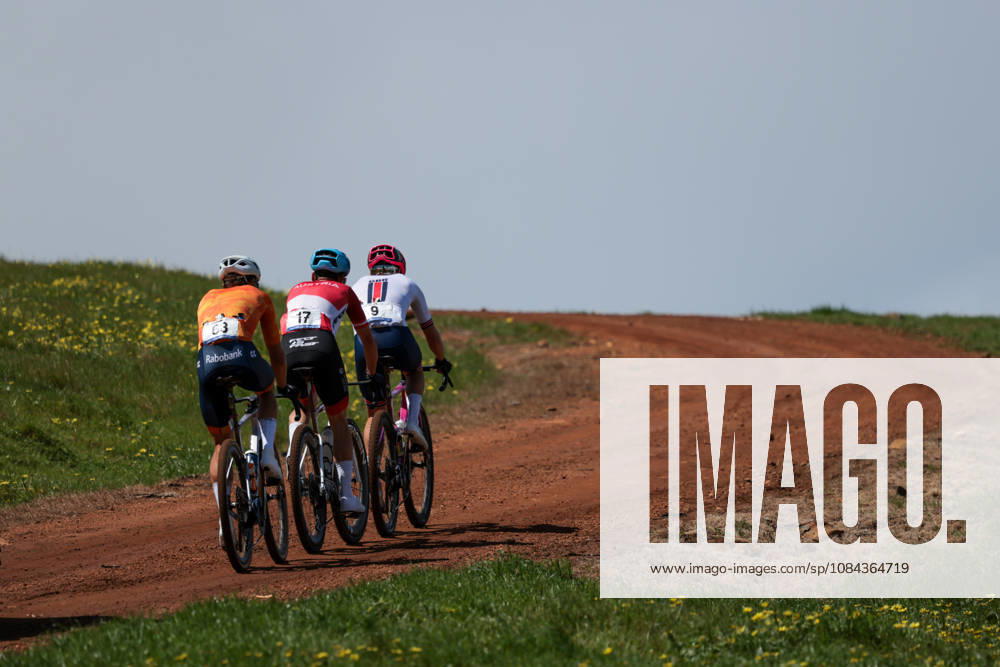 2026 UCI Gravel World Championships Picture by James Raison SWpix.com - 11 10 2026 - Cycling - 2026 UCI Gravel World Championships - Nannup, Western Australia, Australia - Mens Elite - Lukas Pöstlberger (Austria), Peter Schulting (Netherlands), Jenson Young (Great Britain)