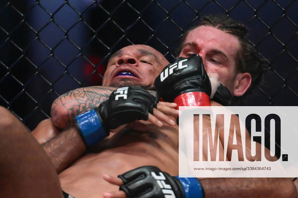 BRENDAN ALLEN defeats CHRISTIAN LEROY DUNCAN by submission (rear-naked choke) at 2:46 of Round 5 during UFC Fight Night night the Meta APEX in Las Vegas. Las Vegas USA - ZUMAo117 20261010_zsp_o117_041