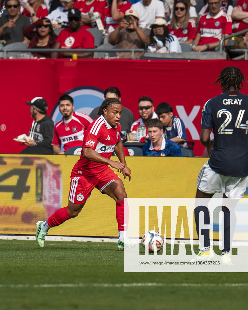 Chicago Fire FC V New York City FC - MLS, Fussball Herren, USA - October 10, 2026 Leonardo Barroso ( 2) of Chicago Fire FC is in action during the match between Chicago Fire FC and New York City FC at Soldier Field Stadium in Chicago, United States, on October 10, 2026. Chicago IL United States
