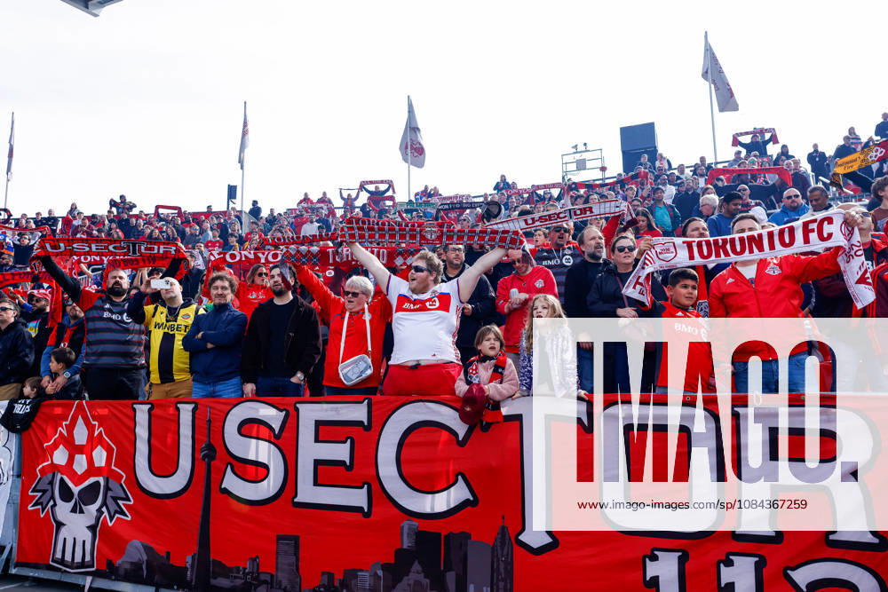 Toronto FC v CF Montreal Toronto FC fans lift a scarf during the national anthem before the start of a Major League Soccer game between Toronto FC and CF Montreal at BMO Field in Toronto, Ontario, Canada, on October 10, 2026. Toronto Ontario Canada