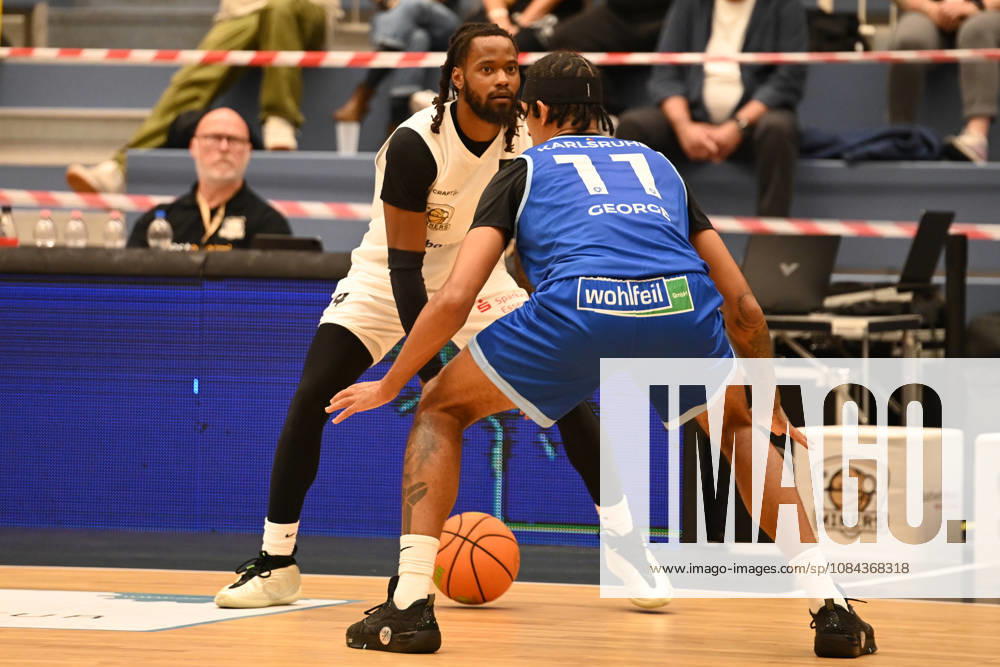 Quashawn Tyrese Lane, Matchday 4, BARMER 2 Basketball Bundesliga Pro A, ETB Miners vs. PS Karlsruhe LIONS, October 10, 2026, Quashawn Tyrese Lane, ETB Miners, Matchday 4 in the BARMER 2 Basketball Bundesliga Pro A, ETB Miners vs. PS Karlsruhe LIONS, final score 95–86 after overtime at the Sporthalle am Hallo on October 10, 2026, in front of 768 spectators