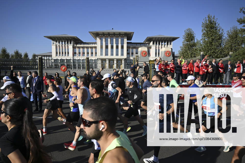 Presidential Run in Ankara ANKARA, TURKIYE - OCTOBER 11: Athletes compete during the Presidential Run, organized by the Turkish Athletics Federation in Ankara, Turkiye, on October 11, 2026. Utku Ucrak Anadolu Ankara Turkey. Editorial use only. Please get in touch for any other usage.