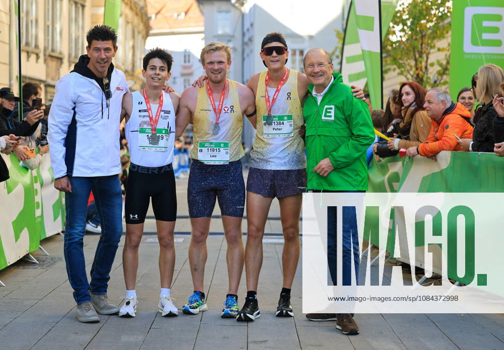 RUNNING - Graz Marathon 2026 GRAZ,AUSTRIA,11.OCT.26 - RUNNING - Graz Marathon. Image shows Andreas Prueckler (Kleine Zeitung), Hugo Habas, Leo Holper, Peter Laszlo and Urs Harnik-Lauris (Energie Steiermark). . GEPAxpictures xWolfgangxGrebien