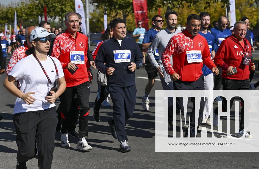 Presidential Run in Ankara ANKARA, TURKIYE - OCTOBER 11: Chief of Cabinet to the Turkish President, Hasan Dogan (3rd L) participates in the Presidential Run, organized by the Turkish Athletics Federation, in Ankara, Turkiye, on October 11, 2026. Utku Ucrak Anadolu Ankara Turkey. Editorial use only. Please get in touch for any other usage.
