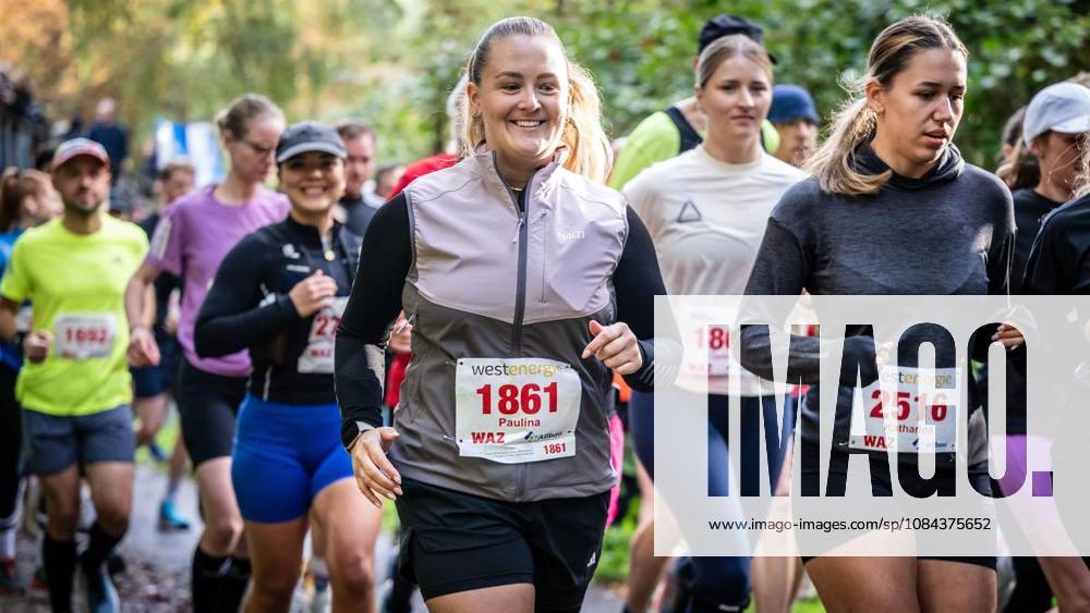Marathon at Lake Baldeney in Essen ** FOR ** **On Sunday morning, October 11, 2026, approximately 1,800 runners will set out on a course of just over 18 kilometers around the lake as part of the supporting program for the Baldeneysee Marathon. Germany NRW Essen Copyright MartinxMöller