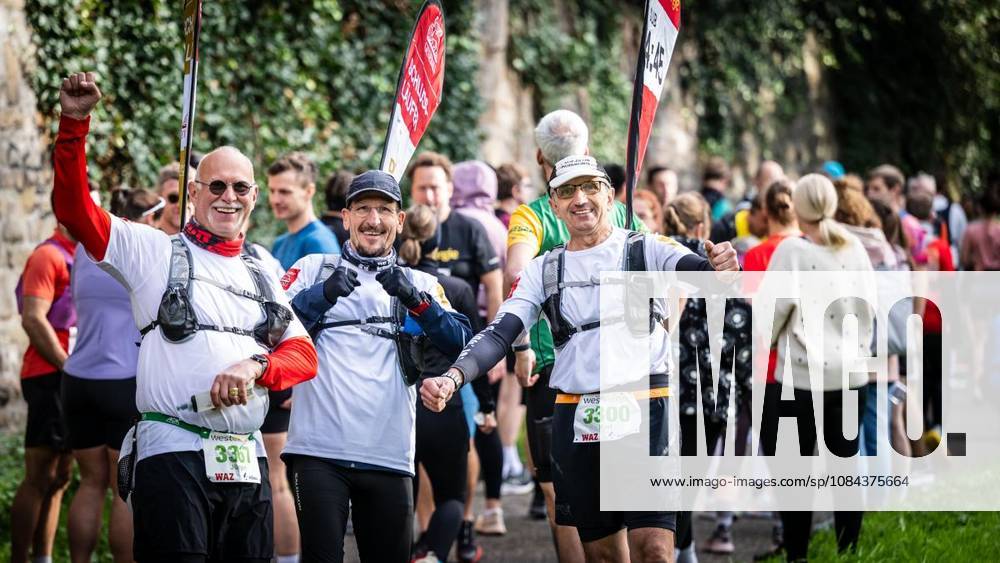 Marathon at Lake Baldeney in Essen ** FOR ** **On Sunday morning, October 11, 2026, approximately 1,800 runners will set out on a course of just over 18 kilometers around the lake as part of the supporting program for the Baldeneysee Marathon. Germany NRW Essen Copyright MartinxMöller