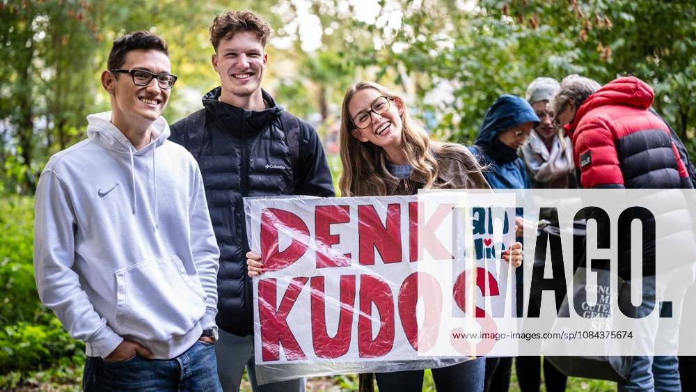 Marathon at Lake Baldeney in Essen ** FOR ** **On Sunday morning, October 11, 2026, approximately 1,800 runners will set out on a course of just over 18 kilometers around the lake as part of the supporting program for the Baldeneysee Marathon. Germany NRW Essen Copyright MartinxMöller