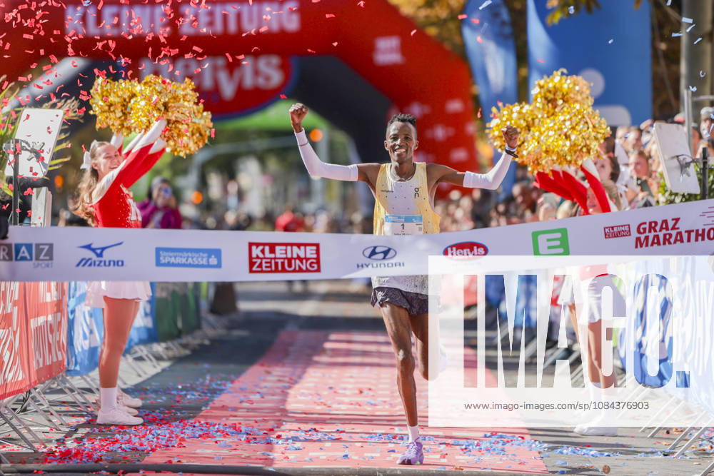 RUNNING - Graz Marathon 2026 GRAZ,AUSTRIA,11.OCT.26 - RUNNING - Graz Marathon. Image shows the rejoicing of John Maina Ndirangu (KEN). GEPAxpictures xMatthiasxTrinkl