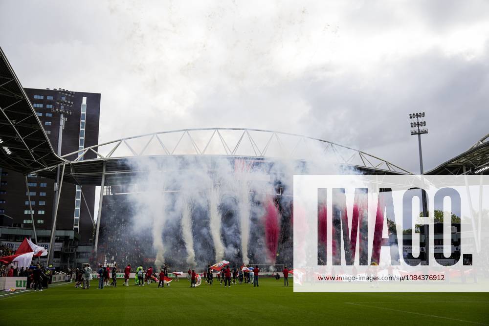 UTRECHT - Overview of the stadium during the Dutch Eredivisie match between FC Utrecht and Willem II at Galgenwaard Stadium on October 11, 2026 in Utrecht, the Netherlands. TOBIAS KLEUVER ANP Eredivisie 2026 27 ANPxSportx IVx 572116986 originalFilename: 572116986