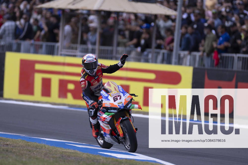 ESTORIL, PORTUGAL - OCTOBER 11: Alberto Surra of Italy and Motocross Racing competes during the Superpole Race during day three of the World Superbikes Estoril Round at Circuito Estoril on October 11, 2026 in Estoril, Portugal Cascais Portugal - ZUMAl192 20261011_zsp_l192_023