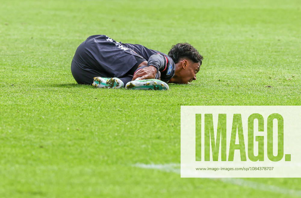 UTRECHT: Willem II forward Jaden Slory during the Vriendenloterij Eredivisie match between FC Utrecht and Willem II at Stadion Galgenwaard on October 11, 2026, in Utrecht, the Netherlands. PETER LOUS EYE4IMAGES DeFodi Images