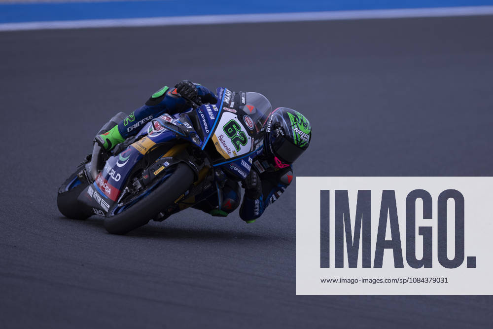 ESTORIL, PORTUGAL - OCTOBER 11: Stefano Manzi of Italy and GYTR GRT Yamaha WorldSBK Team during the Superpole Race during day three of the World Superbikes Estoril Round at Circuito Estoril on October 11, 2026 in Estoril, Portugal Cascais Portugal - ZUMAl192 20261011_zsp_l192_052
