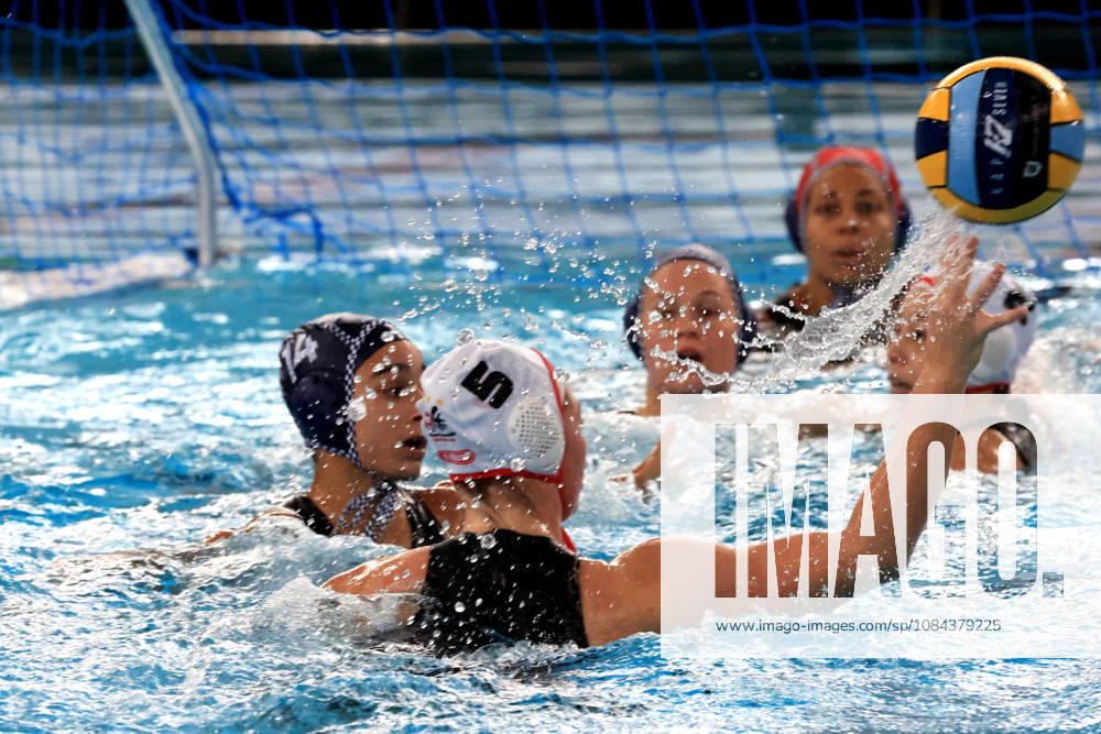 GER, DEU, Germany Women s Water Polo, Water Polo Champions League Qualifiers, 2026 Season, Berlin, Spandau 04 vs. Pallanuoto Trieste Emma Seehafer Spandau 04 5, Paola Di Maria Pallanuoto Trieste 14 nordphoto GmbH Engler Berlin, Schöneberg Swimming Pool, Berlin, Germany