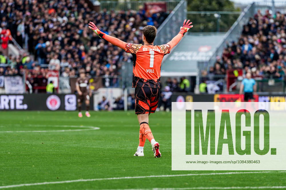 Germany Soccer 2. Bundesliga 2026–27, Matchday 7: FC St. Pauli vs. Karlsruher SC, Millerntor Stadium, Hamburg, St. Pauli, Ben Voll, FC St. Pauli, 1, Cutout