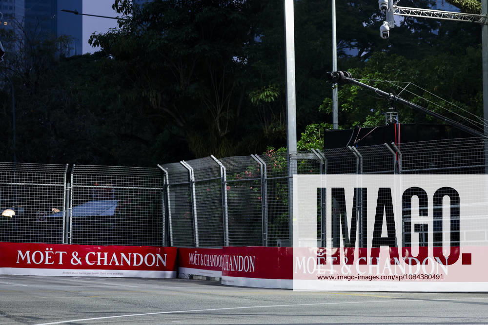 F1 - SINGAPORE GRAND PRIX 2026 MoÃ«t & Chandon branding illustration during the 2026 Formula 1 Singapore Grand Prix, 17th round of the 2026 Formula One World Championship, WM, Weltmeisterschaft from October 9 to 11, 2026 on the Marina Bay Street Circuit, in Singapore, Singapore - SingaporeSingapore