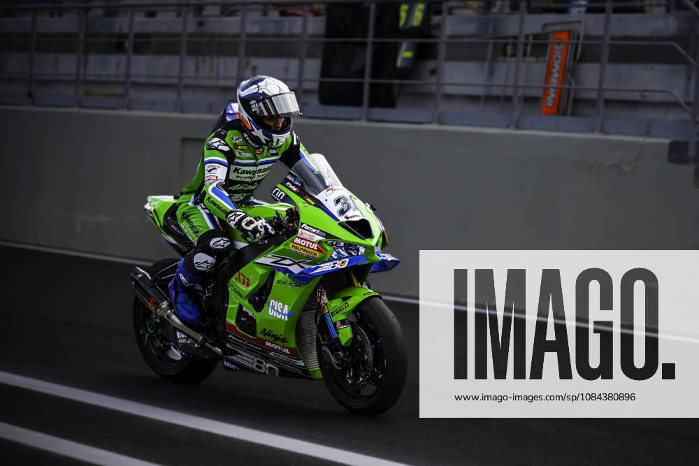 Garrett Gerloff of Kawasaki WorldSBK Team during the Tissot Superpole Race of the FIM Superbike World Championship, WM, Weltmeisterschaft at Circuito Estoril on October 11, 2026 in Cascais, Portugal. Cascais Portugal - ZUMAr200 20261011_zsp_r200_007