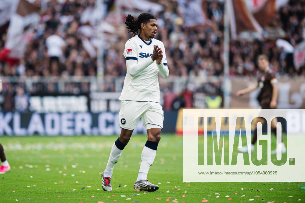 2. Bundesliga: FC St. Pauli vs. Karlsruher SC, October 11, 2026, Sandro Troumoulet (Karlsruher SC), 24 Soccer, 2. Bundesliga, Matchday 7: FC St. Pauli vs. Karlsruher SC on October 11, 2026, at Millerntor Stadium, Hamburg. DFL regulations prohibit any use of photographs as image sequences and or quasi-video.