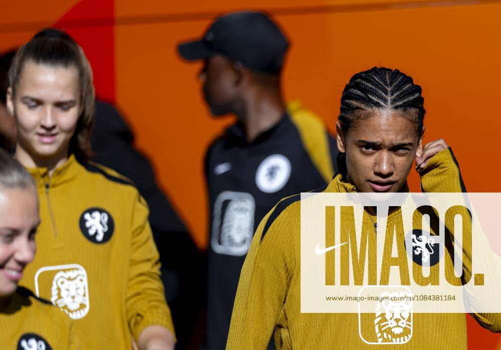 ZEIST - Esmee Brugts during a training session of the Dutch women s football team in preparation for the World Cup qualifying match against Hungary. SANDER KONING ANP ANPxSportx IVx 572122131 originalFilename: 572122131