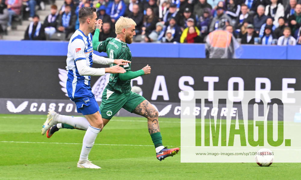 Soccer Season 2026–2027, Matchday 2, Bundesliga, Hertha BSC Berlin vs. SpVgg Greuther Fürth (Kleeblatt), Sports photo by Zink . DFL regulations prohibit any use of photographs as image sequences and or quasi-video. For editorial use only. for editorial use only. Niklas Kolbe 27, Hertha BSC; Ole Pohlmann 10, SpVgg Greuther Fürth