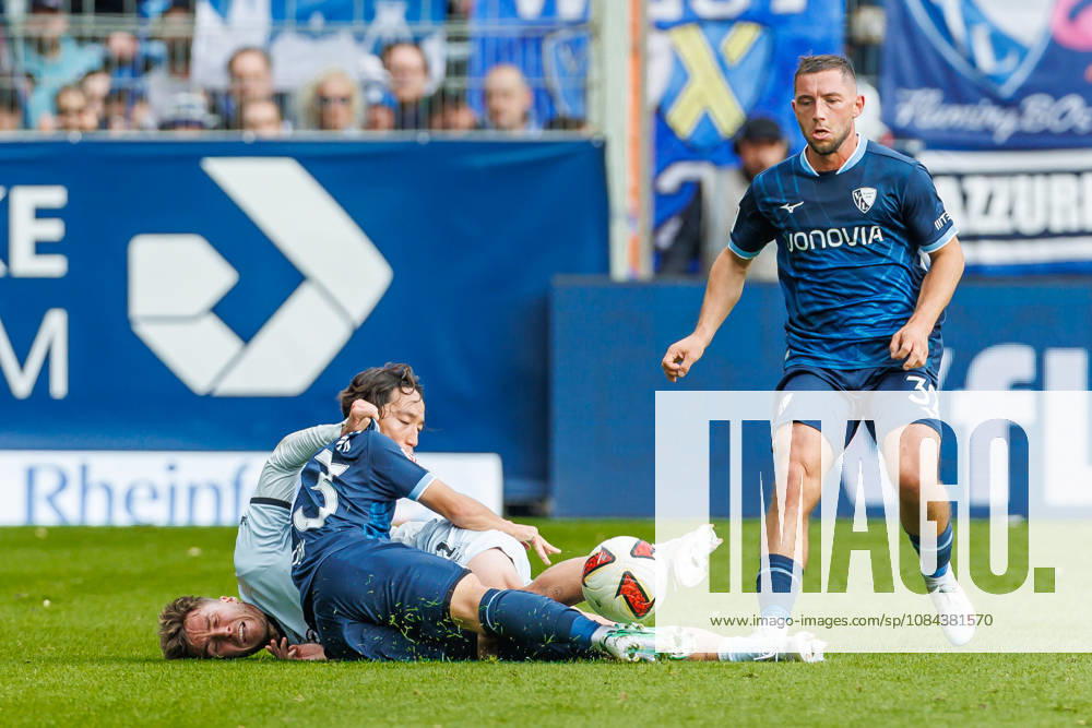 Joel Grodowski of DSC Arminia Bielefeld and Koji Miyoshi of VfL Bochum battle for the ball during the 2. Bundesliga match between VfL Bochum and Arminia Bielefeld at Ruhrstadion on October 11, 2026, in Bochum, Germany. Photo by Mario Hommes, DeFodi Images. Joel Grodowski of DSC Arminia Bielefeld and Koji Miyoshi of VfL Bochum battle for the ball during the 2. Bundesliga match between VfL Bochum and Arminia Bielefeld at Vonovia Ruhrstadion on October 11, 2026 in Bochum, Germany Photo by Mario Hommes DeFodi Images DFB DFL REGULATIONS PROHIBIT ANY USE OF PHOTOGRAPHS AS IMAGE SEQUENCES AND OR QUASI-VIDEO Photo by Mario Hommes DeFodi Images