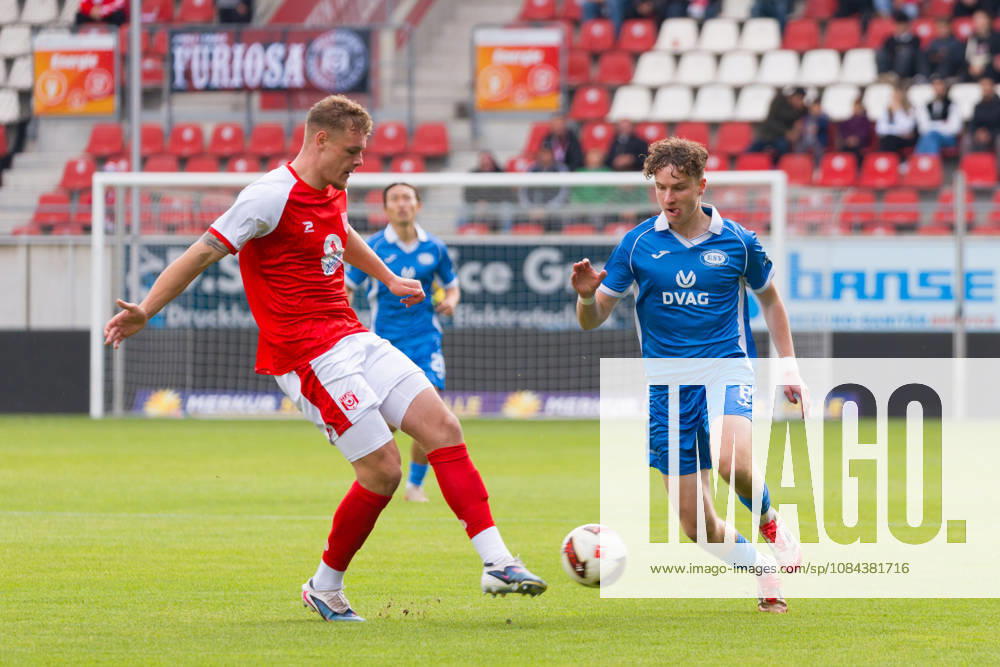 Vin Kastull HFC, 27, Luis Pohlenz RSV, 8, Hallescher FC vs. RSV Eintracht 1949, Soccer, Northeast Regional League, Matchday 12, 2026–27 Season, October 11, 2026, Halle Leuna Chemie Stadium, ST Deutschland