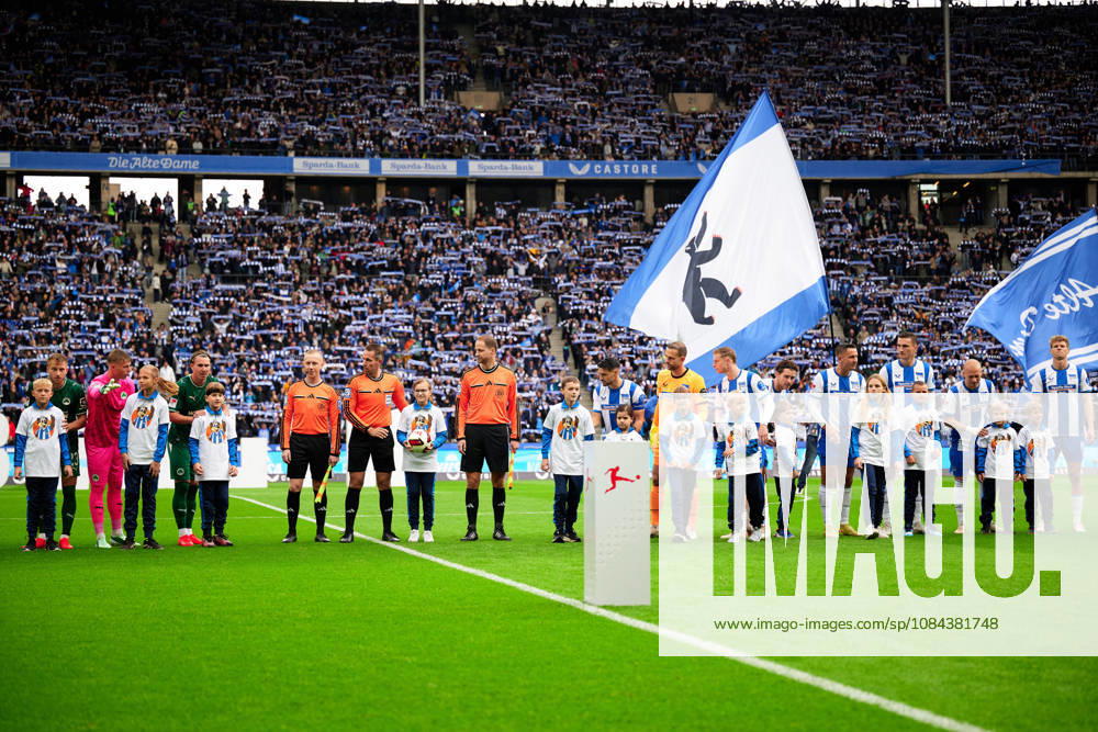 Atmosphere at the Olympic Stadium in Berlin, Hertha fans, kids, GER, Hertha BSC vs. SPVGG Greuther Fürth, 2. Bundesliga, 2026–27 season, Matchday 7, October 11, 2026 DFL regulations prohibit any use of photographs as image sequences and or quasi-video GER, Hertha BSC vs. SPVGG Greuther Fürth, 2. Bundesliga, 2026–27 season, Matchday 7, October 11, 2026, Berlin
