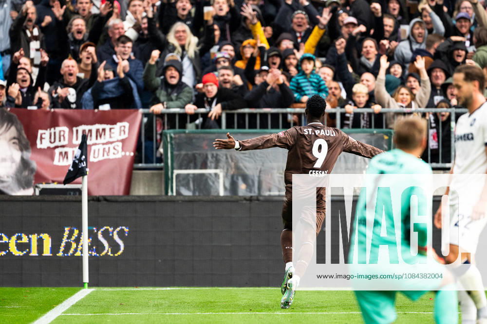 Abdoulie Ceesay of FC St. Pauli, No. 09, celebrates scoring the 1-0 goal, GER, FC St. Pauli vs. Karlsruher SC, Soccer, 2. Bundesliga, Matchday 7, 2026–2027 Season, October 11, 2026 DFL regulations prohibit any use of photographs as image sequences and or quasi-video, GER, FC St. Pauli vs. Karlsruher SC, Soccer, 2. Bundesliga, Matchday 7, 2026–2027 Season, October 11, 2026, Hamburg