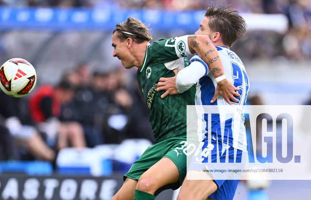 Soccer Season 2026–2027, Matchday 2, Bundesliga, Hertha BSC Berlin vs. SpVgg Greuther Fürth (Kleeblatt), Sports photo by Zink . DFL regulations prohibit any use of photographs as image sequences and or quasi-video; for editorial use only for editorial use only. Felix Klaus 30, SpVgg Greuther Fürth; Mads Pedersen 22, Hertha BSC