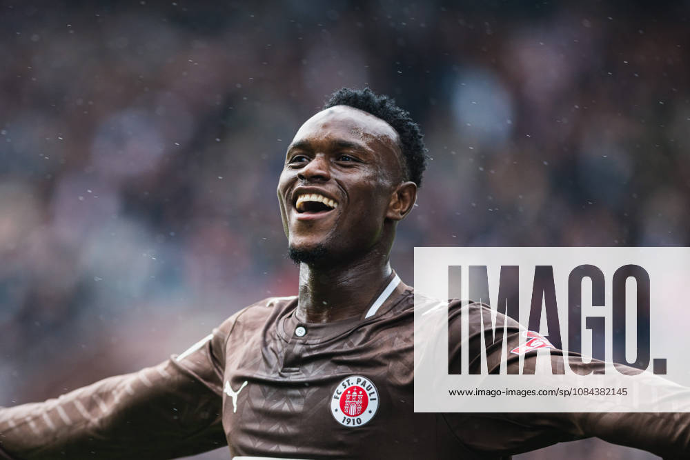 2. Bundesliga: FC St. Pauli vs. Karlsruher SC, October 11, 2026 – Goal, celebration by Abdoulie Ceesay (FC St. Pauli), 9–1 Soccer, 2. Bundesliga, Matchday 7: FC St. Pauli vs. Karlsruher SC on October 11, 2026, at Millerntor Stadium, Hamburg. DFL regulations prohibit any use of photographs as image sequences and or quasi-video.