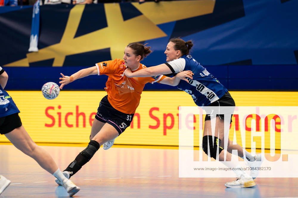 HSG Blomberg Lippe (GER) vs. Odense Handbold (DEN), Handball, EHF Champions League Women, Group Stage, October 11, 2026, 2026–2027 Season, Lemgo, Mie Enggrob, Hojlund, Odense Handbold, 32 in a one-on-one battle at the Lemgo Phoenix Contact Arena, Germany