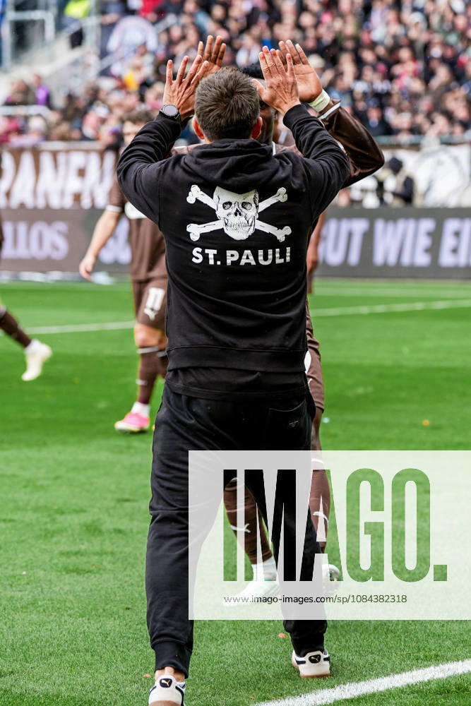 Germany Soccer 2. Bundesliga 2026–27, Matchday 7: FC St. Pauli vs. Karlsruher SC at Millerntor Stadium, Hamburg. St. Pauli 1–0. Goal for FC St. Pauli by Abdoulie Ceesay. FC St. Pauli, 9, Marcel Rapp. FC St. Pauli, Coach