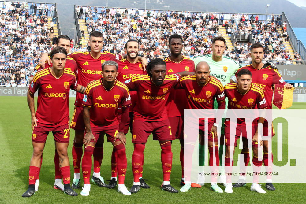 IPA89547607 - October 11, 2026 Como vs. AS Roma (Serie A) Sports; Soccer; Matchday 6& xD;In the photo: Lineup& xD;(Photo by Gino Mancini)