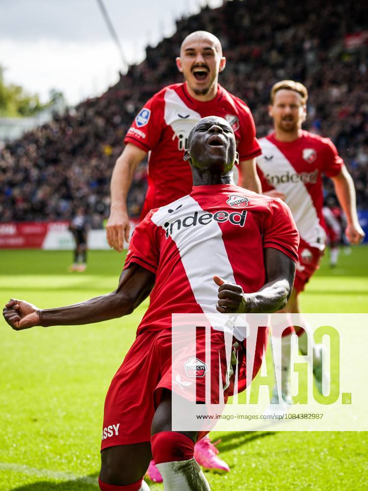 UTRECHT - Yoann Cathline of FC Utrecht celebrates the 1-0 during the Dutch Eredivisie match between FC Utrecht and Willem II at Galgenwaard Stadium on October 11, 2026, in Utrecht, the Netherlands. TOBIAS KLEUVER ANP Eredivisie 2026 27 ANPxSportx IVx 572124427 originalFilename: 572124427