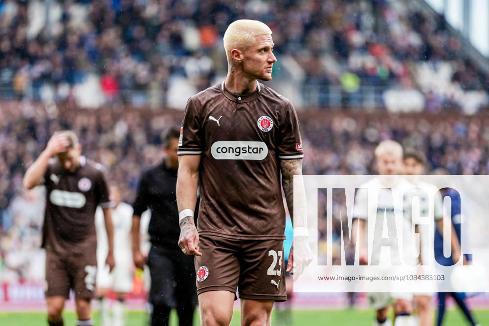Germany Soccer 2. Bundesliga 2026–27, Matchday 7: FC St. Pauli vs. Karlsruher SC, Millerntor Stadium, Hamburg, St. Pauli, Louis Oppie, FC St. Pauli, 23
