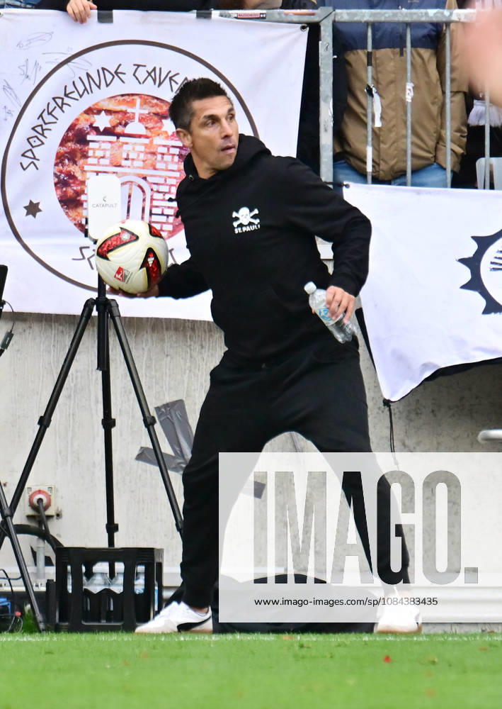 GER Soccer, Men, 2nd Division, Matchday 5, 2026–2027 Season, Hamburg, FC St. Pauli vs. Karlsruher SC, Coach Marcel Rapp, Pauli, DFB, DFL regulations prohibit any use of photographs as image sequences and or quasi-video, Hamburg, Millerntorstadion, Hamburg, Germany