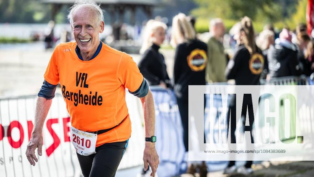 Marathon at Lake Baldeney in Essen ** FOR ** **On Sunday morning, October 11, 2026, approximately 1,800 runners will set out on a course of just over 18 kilometers around the lake as part of the supporting program for the marathon at Lake Baldeney. Germany NRW Essen Copyright MartinxMöller