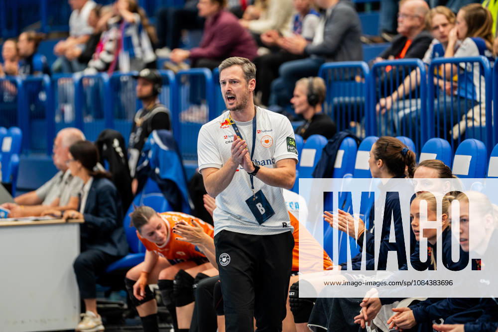 HSG Blomberg Lippe (GER) vs. Odense Handbold (DEN), Handball, EHF Champions League Women, Group Stage, October 11, 2026, 2026–2027 Season, Lemgo, Mark Strandgaard Marcher, Odense Handbold; coach gesturing, Lemgo Phoenix Contact Arena, Germany