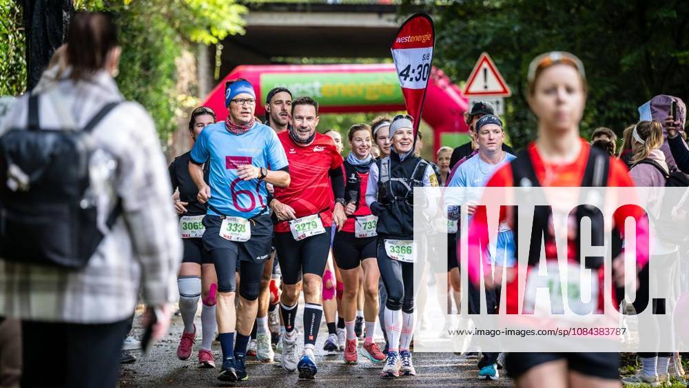 Marathon at Lake Baldeney in Essen ** FOR ** **On Sunday morning, October 11, 2026, approximately 1,200 runners will set out on a two-lap course around Lake Baldeney during the Lake Baldeney Marathon. Germany, North Rhine-Westphalia, Essen. Copyright MartinxMöller