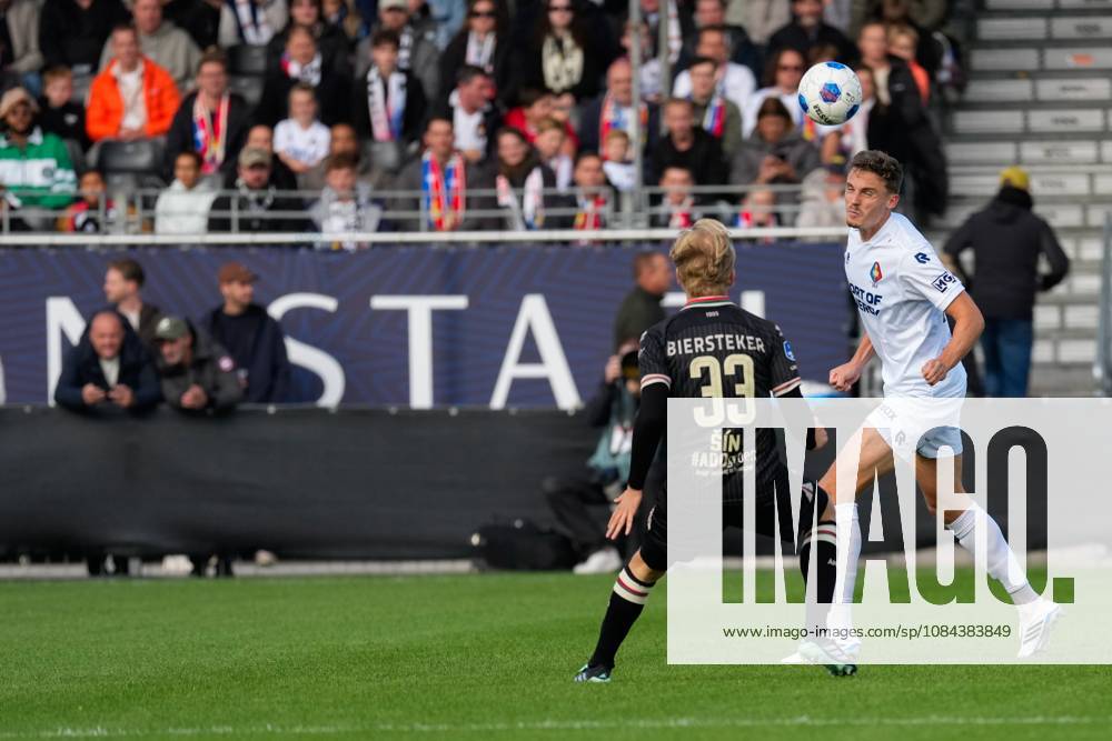 , BUKO Stadion , season 2026 2027 , Dutch Eredivisie football , match between Telstar and ADO Den Haag , Picture shows ADO Den Haag player MatÄ›j Å in and Telstar player Sem Valk Telstar - ADO x208165016x