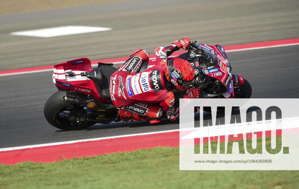 (261011) -- LOMBOK, Oct. 11, 2026 -- Ducati Lenovo Team s Marc Marquez of Spain races during the MotoGP Grand Prix of Indonesia at Mandalika International circuit in Lombok, Indonesia, Oct. 11, 2026. ) (SP)INDONESIA-LOMBOK-MOTOGP-MANDALIKA INTERNATIONAL CIRCUIT-RACE Zulkarnain