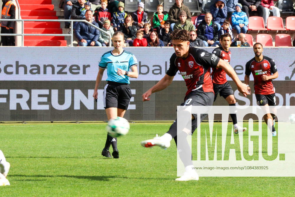 Dennis Kaygin of FC Ingolstadt 04, No. 10, with the ball during the match between FC Ingolstadt 04 and SV Wehen Wiesbaden on October 11, 2026, DFB regulations prohibit any use of photographs as image sequences and or quasi-video. GER, Soccer, 3. Liga, Matchday 8, FC Ingolstadt 04 vs. SV Wehen Wiesbaden, October 11, 2026, Audi Sportpark Ingolstadt