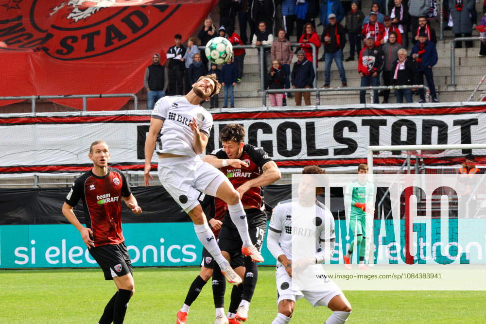 Gino Fechner of SV Wehen Wiesbaden, No. 6, wins the ball here against Linus Rosenloecher of FC Ingolstadt 04, No. 19, during the match between FC Ingolstadt 04 and SV Wehen Wiesbaden on October 11, 2026, DFB regulations prohibit any use of photographs as image sequences and or quasi-video. GER, Soccer, 3. Liga, Matchday 8, FC Ingolstadt 04 vs. SV Wehen Wiesbaden, October 11, 2026, Audi Sportpark Ingolstadt