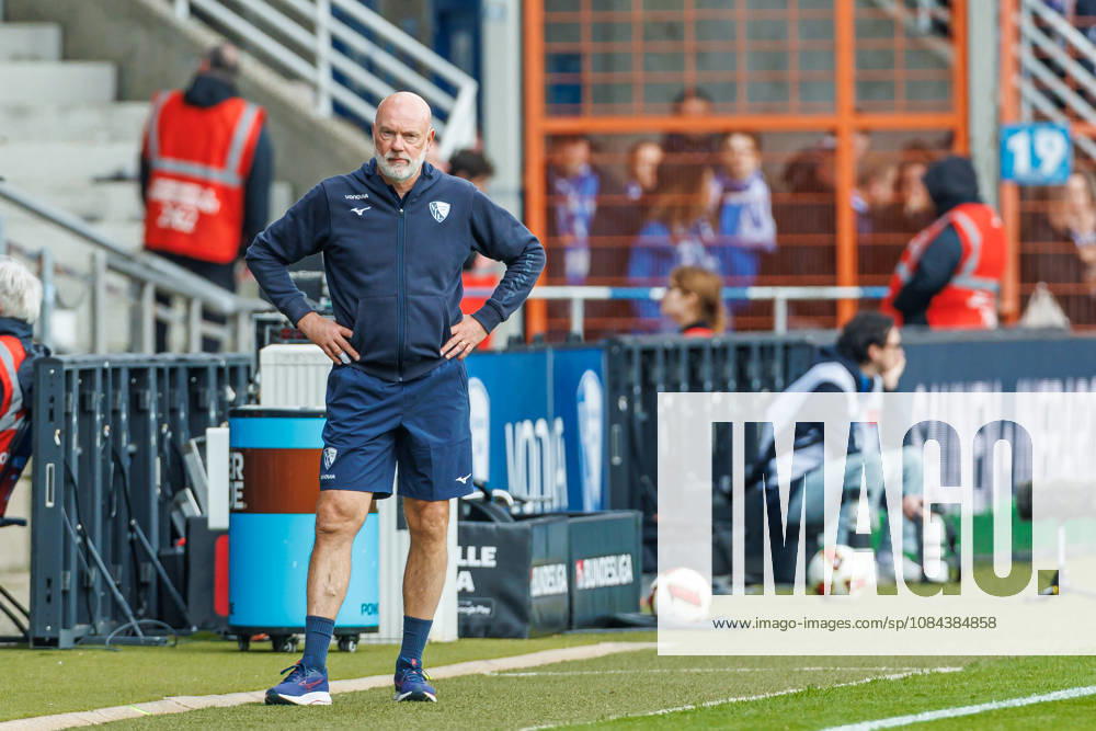 VfL Bochum coach Uwe Roesler looks dejected during the 2. Bundesliga match between VfL Bochum and Arminia Bielefeld at the Ruhrstadion on October 11, 2026, in Bochum, Germany. Photo by Mario Hommes, DeFodi Images. Coach Uwe Roesler of VfL Bochum looks dejected during the 2nd Bundesliga match between VfL Bochum and Arminia Bielefeld at Vonovia Ruhrstadion on October 11, 2026 in Bochum, Germany. Photo by Mario Hommes, DeFodi Images. DFB and DFL regulations prohibit any use of photographs as image sequences and or quasi-video. Photo by Mario Hommes, DeFodi Images.