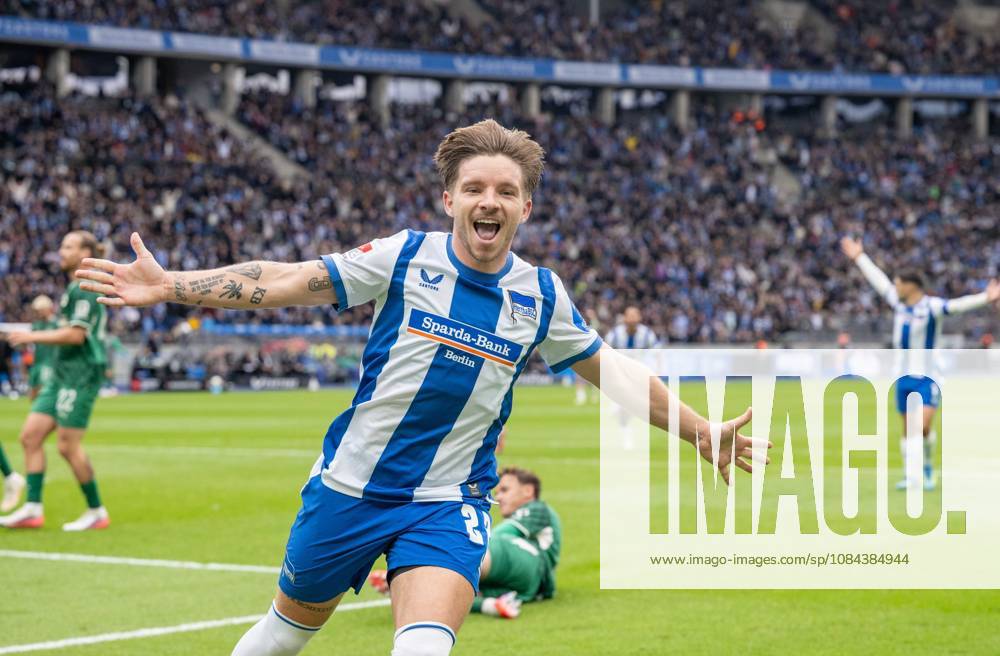 Soccer, Men s, 2026–2027 Season, 2. Bundesliga, Matchday 7, Hertha BSC vs. SpVgg Greuther Fürth, Mads Pedersen (Hertha BSC), Celebrating after scoring the 1–0 goal, October 11, 2026,