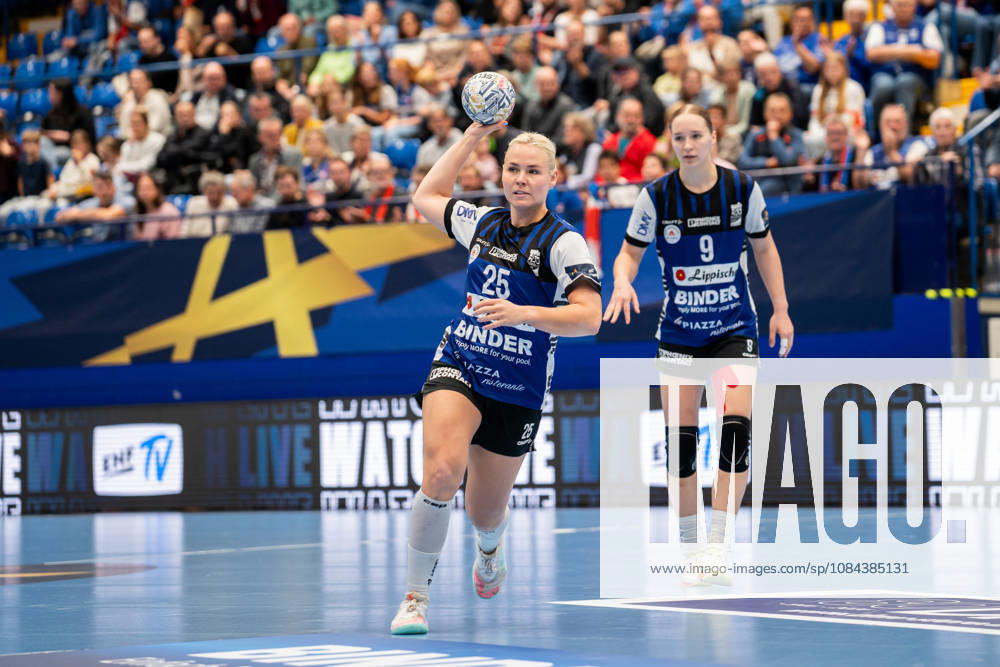 HSG Blomberg Lippe GER vs. Odense Handbold DEN, Handball, EHF Champions League Women, Group Stage, October 11, 2026, 2026–2027 Season, Lemgo Lilli Roepcke HSG Blomberg Lippe, 25, building up play at the Lemgo Phoenix Contact Arena, Germany