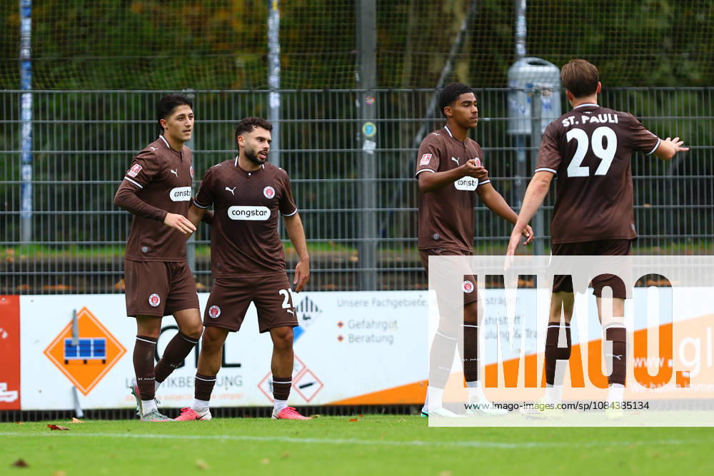 7 Haron Sabah of FC St. Pauli U23 celebrates his goal—making the score 1–0—with his teammates. Soccer Men’s Regionalliga Nord 2026–2027 Season Matchday 13 FC St. Pauli U23 vs. HSC Hannover October 11, 2026 I Edmund Plambeck Stadium