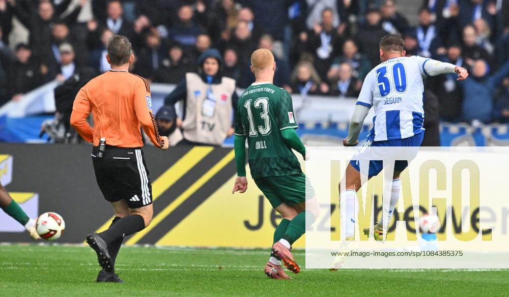Soccer Season 2026–2027, Matchday 2, Bundesliga, Hertha BSC Berlin vs. SpVgg Greuther Fürth (Kleeblatt), Sports photo by Zink . DFL regulations prohibit any use of photographs as image sequences and or quasi-video; for editorial use only for editorial use only. Paul Seguin 30, Hertha BSC scores a goal—a shot on goal—to make it 2–0