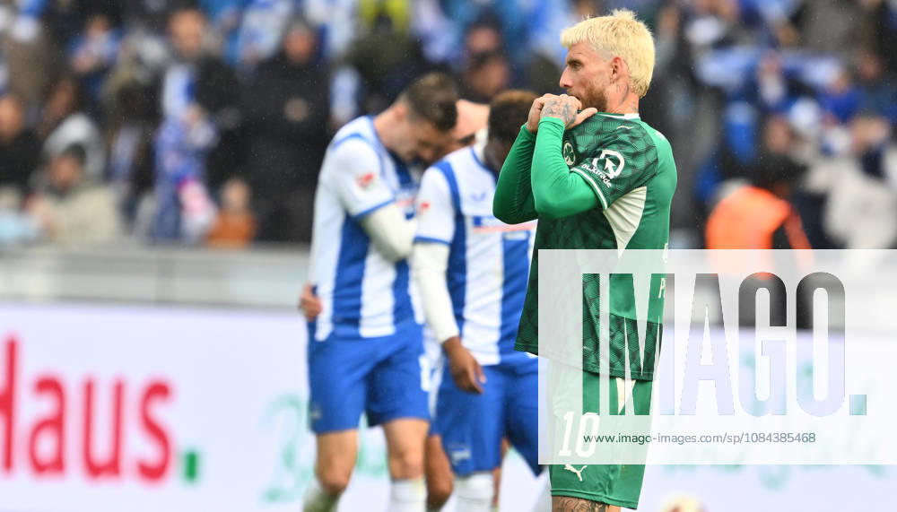 Soccer Season 2026–2027, Matchday 2, Bundesliga, Hertha BSC Berlin vs. SpVgg Greuther Fürth (Kleeblatt), Sports photo by Zink . DFL regulations prohibit any use of photographs as image sequences and or quasi-video; for editorial use only for editorial use only. Ole Pohlmann 10, SpVgg Greuther Fürth disappointed; disappointment in the back; goal celebration; jubilation; joy after a goal; shot on goal for the 2–0 by Paul Seguin 30, Hertha BSC