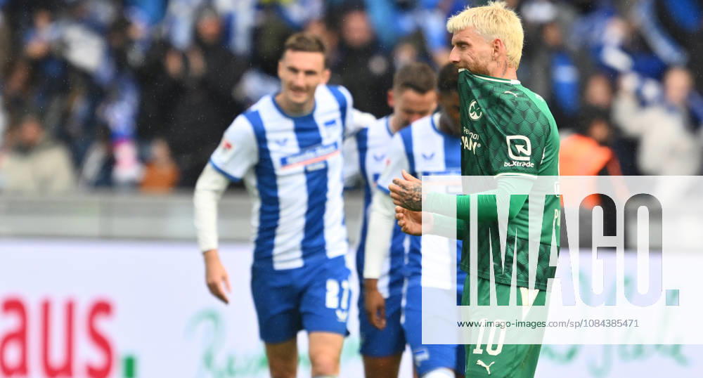 Soccer Season 2026–2027, Matchday 2, Bundesliga, Hertha BSC Berlin vs. SpVgg Greuther Fürth (Kleeblatt), Sports photo by Zink . DFL regulations prohibit any use of photographs as image sequences and or quasi-video; for editorial use only for editorial use only. Ole Pohlmann 10, SpVgg Greuther Fürth disappointed; disappointment in the back; goal celebration; jubilation; joy after a goal; shot on goal for the 2–0 by Paul Seguin 30, Hertha BSC