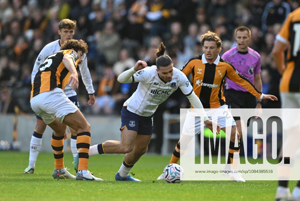 Jack Grealish of Everton is fouled by Matt Crooks of Hull City Hull City v Everton, Premier League, Football, MKM Stadium, Hull, UK - 11 Oct 2026Hull MKM Stadium United Kingdom